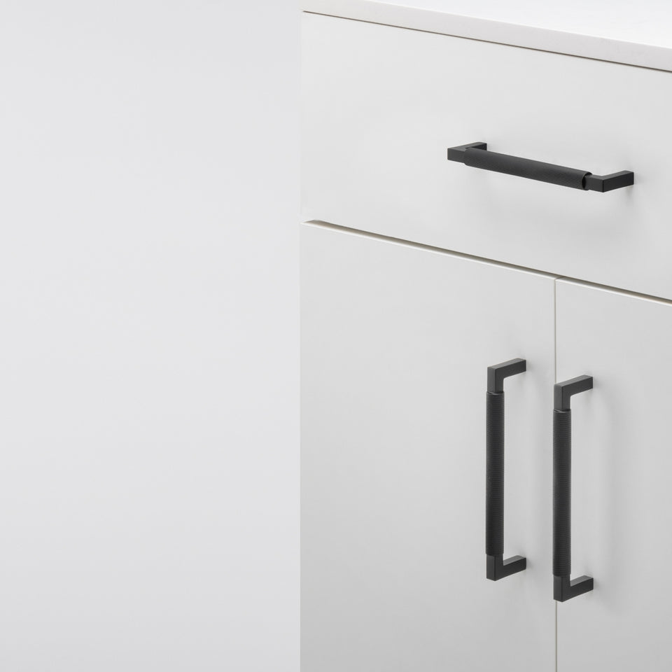 Iver Brunswick 160mm Cabinet Pull Handle Matte Black
