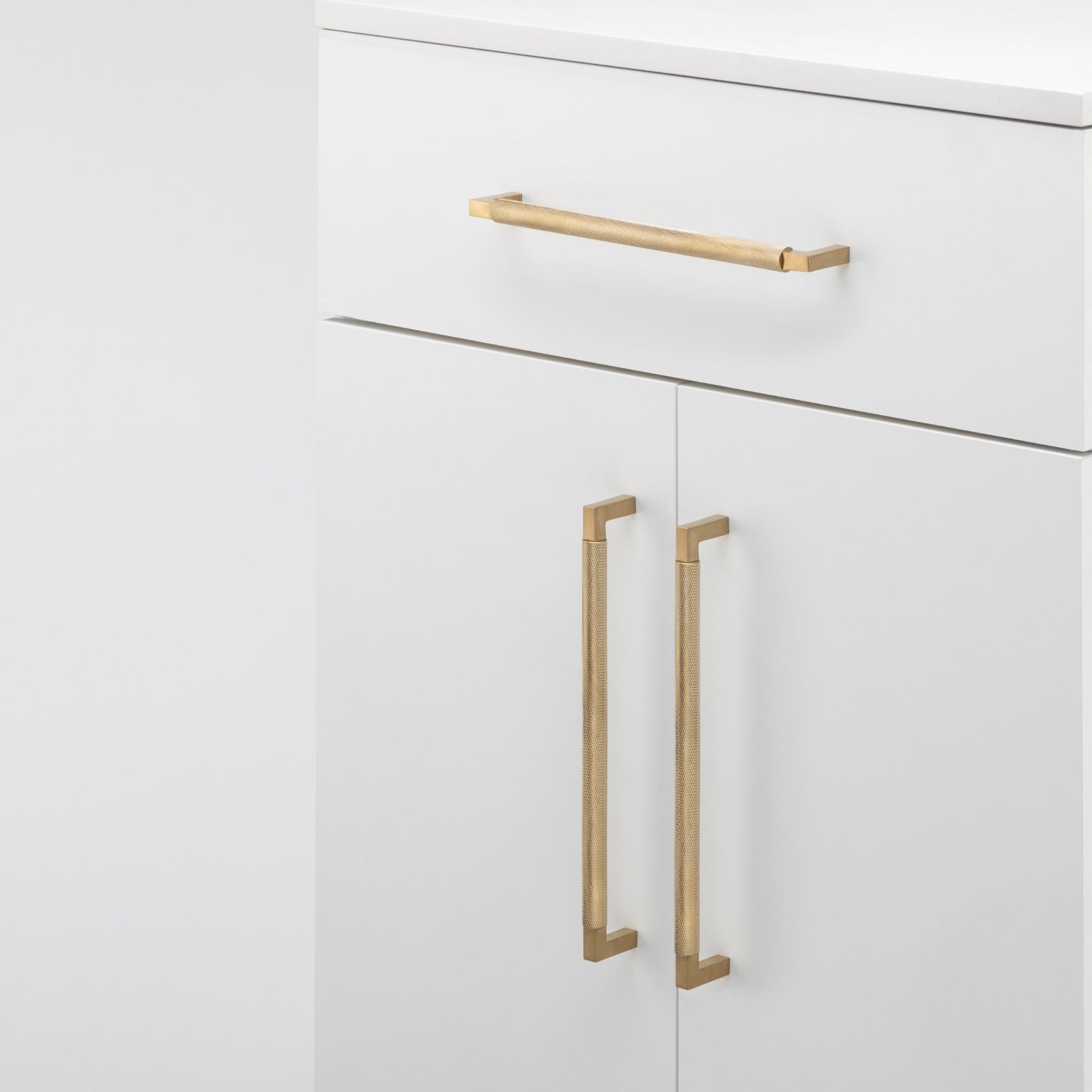 Lifestyle Iver Brunswick 256mm Cabinet Pull Handle Brushed Gold PVD 22120 - The Blue Space