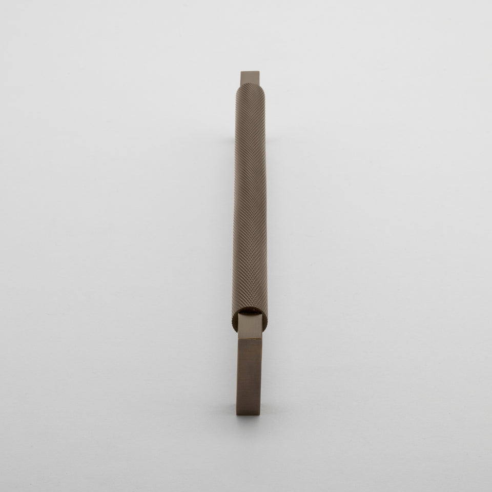 Iver Brunswick 256mm Cabinet Pull Handle Signature Brass