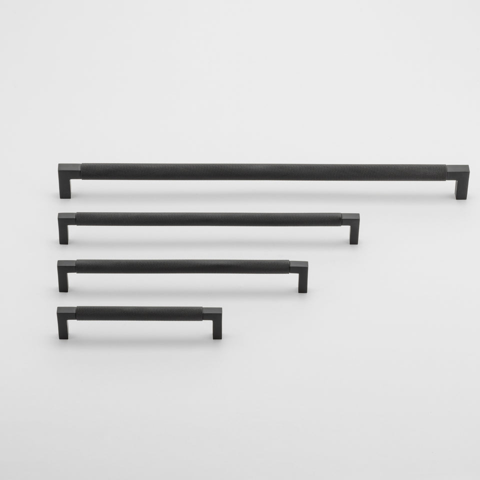 Iver Brunswick 320mm Cabinet Pull Handle Matte Black