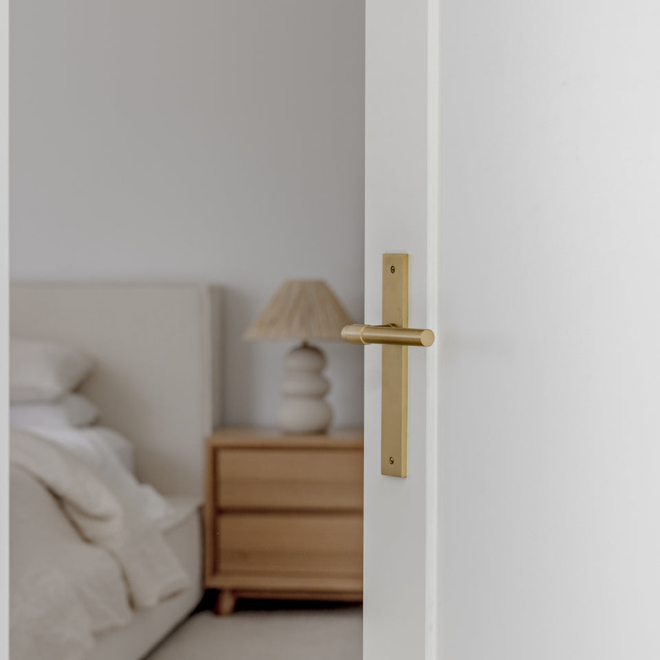 Iver Helsinki Lever Rectangular Backplate Passage Kit Brushed Gold PVD