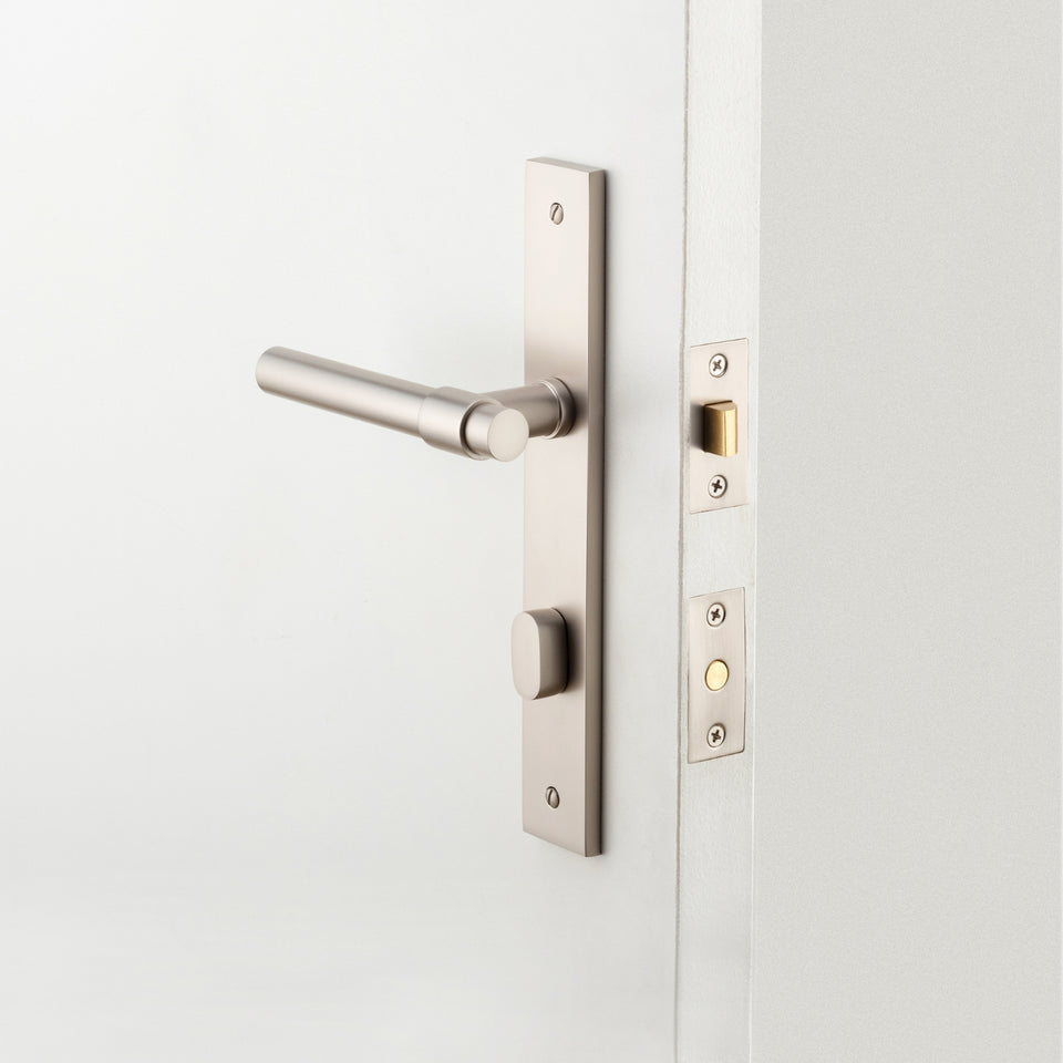 Iver Helsinki Lever Rectangular Backplate Privacy Kit with Privacy Turn Satin Nickel