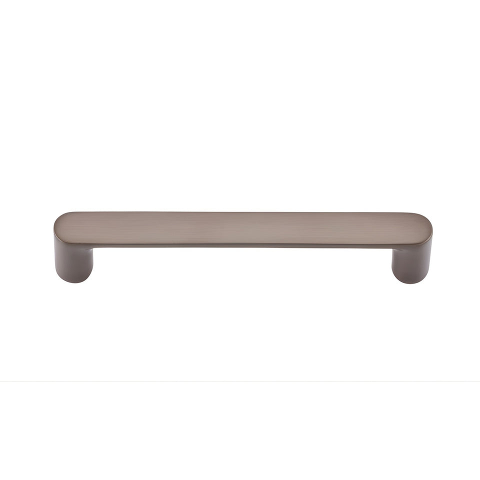 Iver Osaka 128mm Cabinet Pull Handle Signature Brass