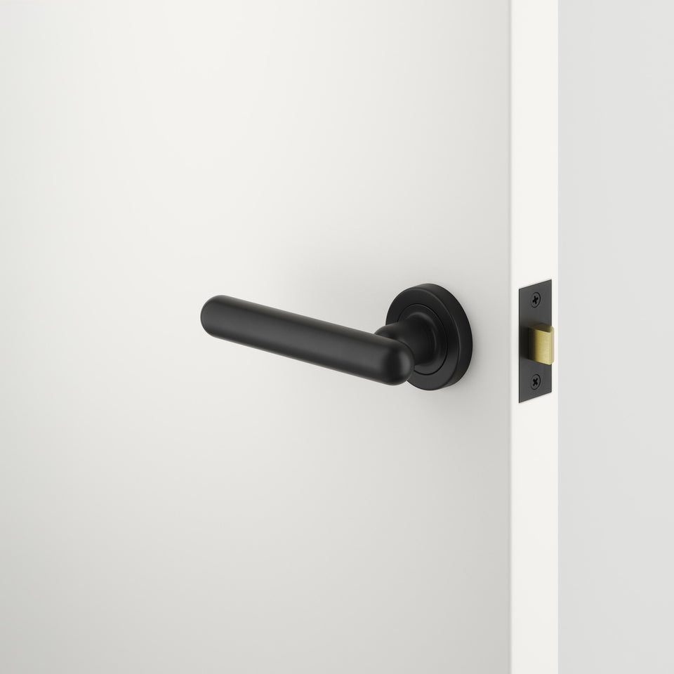 Iver Puerto Lever Round Rose Matte Black