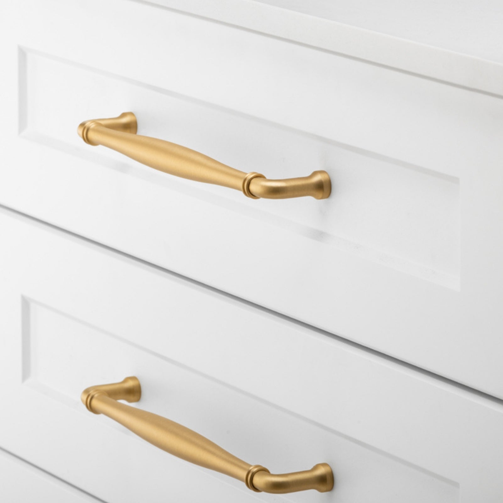 Lifestyle1 Iver Sarlat 256mm Cabinet Pull Handle Brushed Brass 21086 - The Blue Space