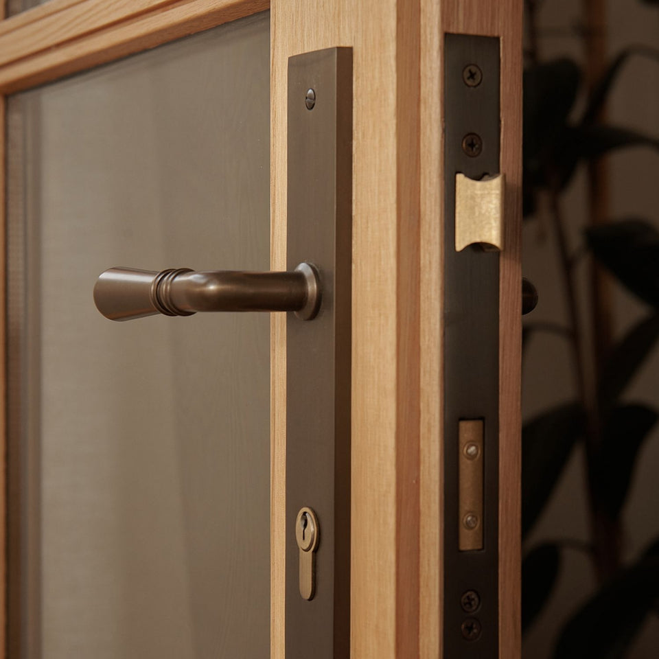 Iver Sarlat Lever Rectangular Backplate Entrance Kit with High Security Lock Signature Brass