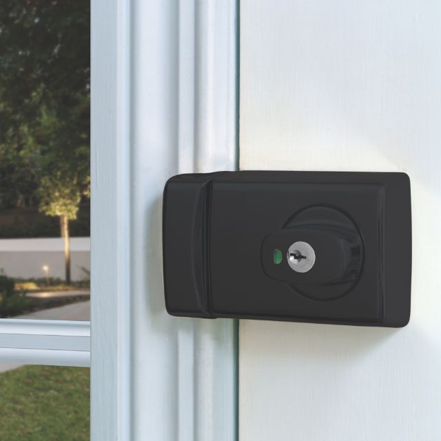Lockwood 001 Double Cylinder Deadlatch Knob with Open In Strike Matte Black