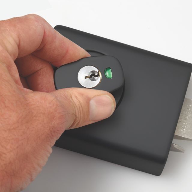 Lockwood 001 Double Cylinder Deadlatch Knob with Open In Strike Matte Black