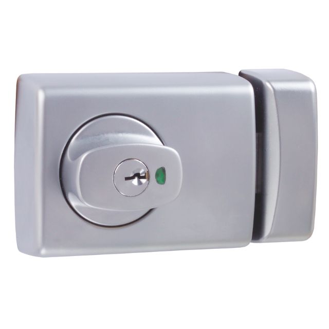 Exterior Lockwood 001 Double Cylinder Deadlatch Knob with Open In Strike Satin Chrome Pearl 001-1K1SPDP - The Blue Space