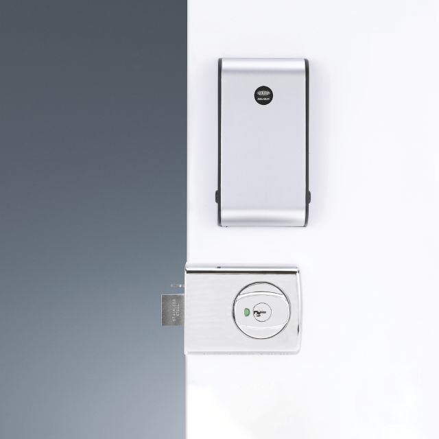 Interior Lockwood 001 Touch Plus Smart Deadlatch Chrome Plate LWL-001TDDL-CPDP - The Blue Space 