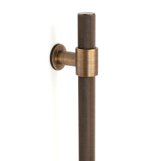 Momo Belgravia Knurled Entry Pull Handle Bronze BLGEP.BNZ - The Blue Space