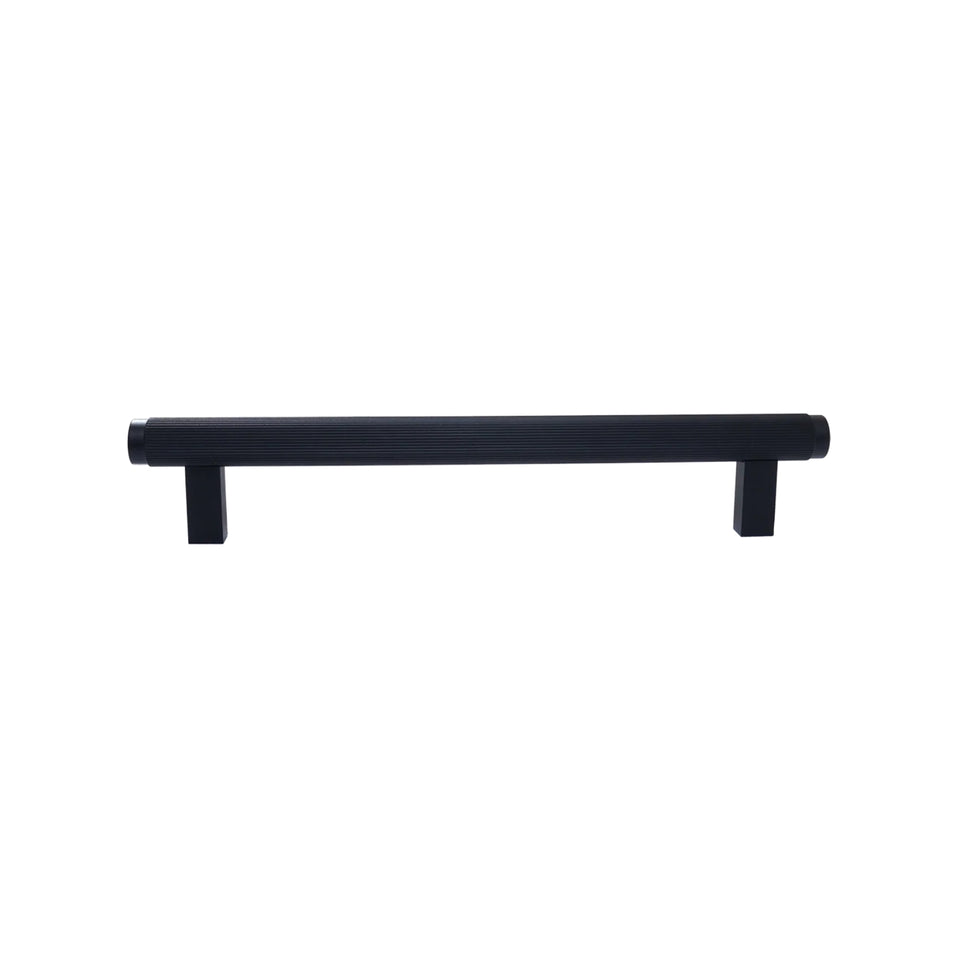 Momo Handles Bellevue Lined Bar Pull Matte Black