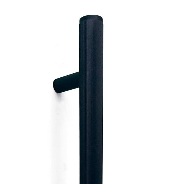 Momo Bellevue Lined Entry Pull Handle Matte Black BVEPLD.MBL - The Blue Space