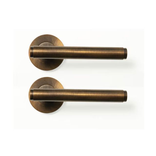 Momo Bellevue Plain Lever Handle Set Bronze BVLHPL.BNZ - The Blue Space