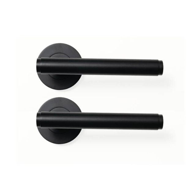 Momo Bellevue Plain Lever Handle Set Matt Black BVLHPL.MBL - The Blue Space
