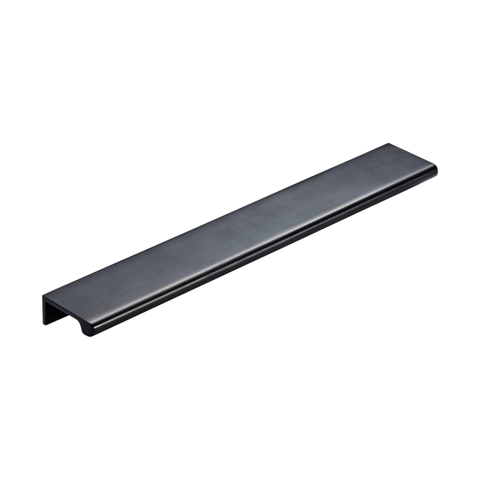 Momo Handles Chelsea Lip Pull Handle Matte Black