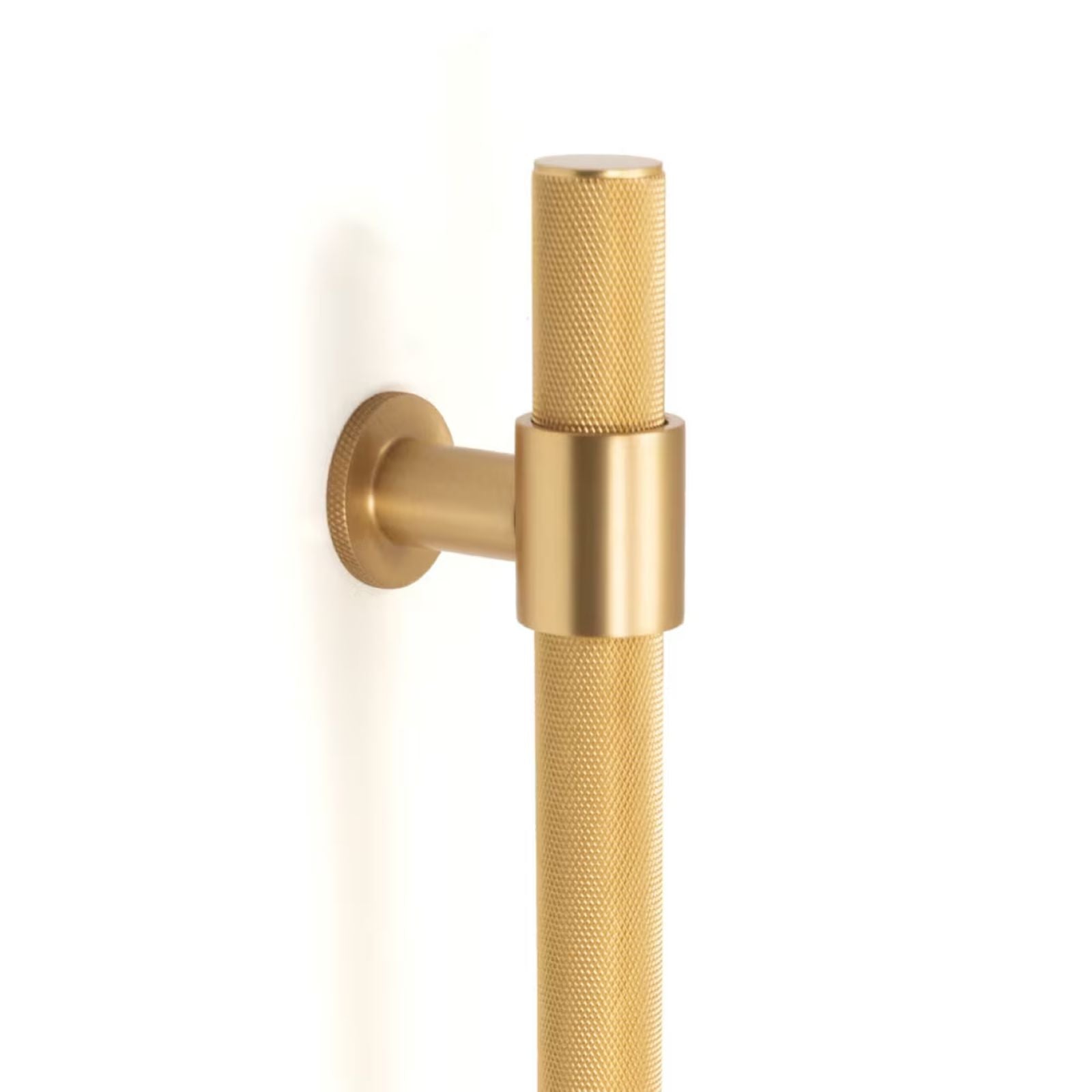 Momo Handles Belgravia 800mm Knurled Pull Handle Brushed Satin Brass BLGKN800.BSB - The Blue Space
