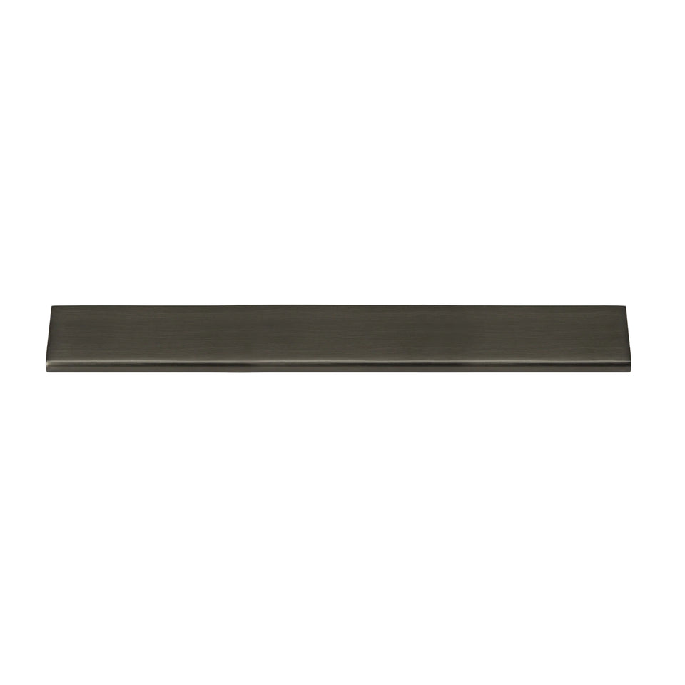 Momo Handles Chelsea Lip Pull Handle Gunmetal