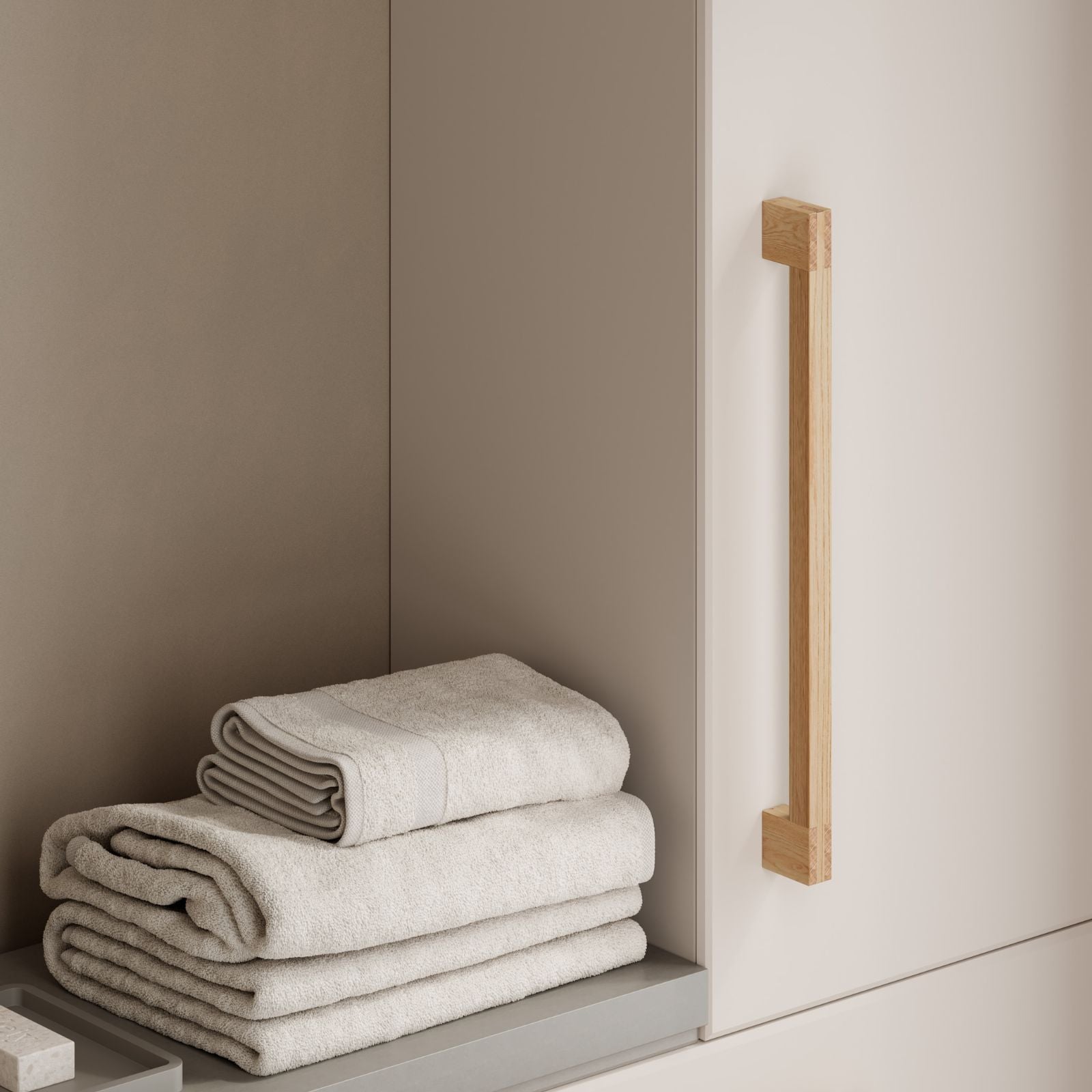 Lifestyle Momo Handles Hako Big Handle Oak HKO0705.480.OAK - The Blue Space