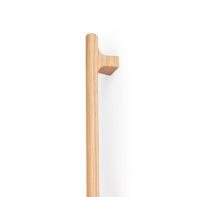 Momo Handles Hinoki D Handle 416mm Oak HIN0682.416.OAK - The Blue Space