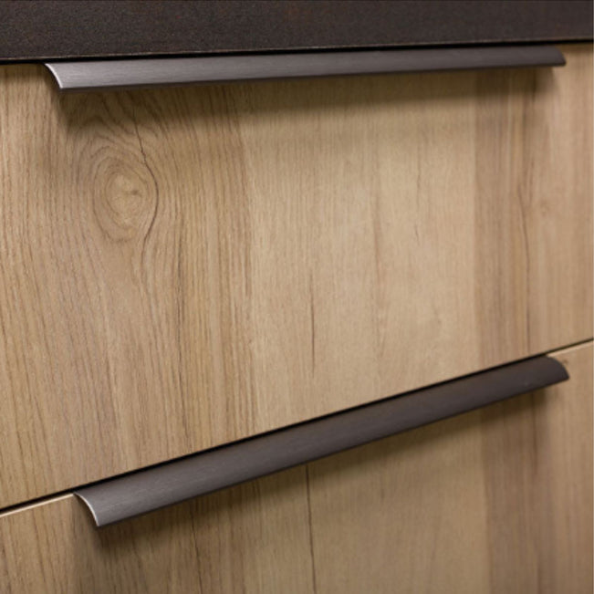 Lifestyle Momo Ona Lip Pull Handle 1056mm In Brushed Grey ON0372.1056.BRGY - The Blue Space