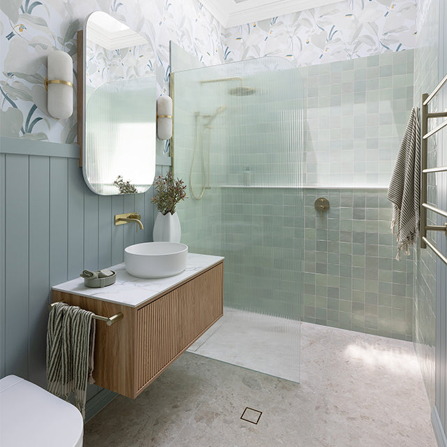 Lifestyle Phoenix Vivid Slimline Hand Towel Rail Brushed Gold - The Blue Space