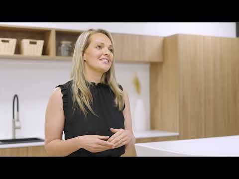 Bao Bon Back to Wall Bath 1700mm