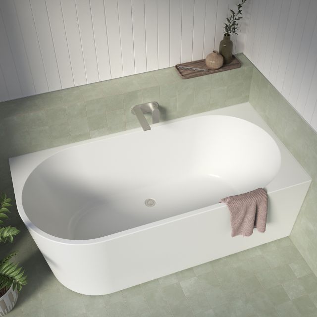 Buy Caroma URBANE II 1500 Left Hand Corner Back To Wall Bath UII5LHCW - The Blue Space