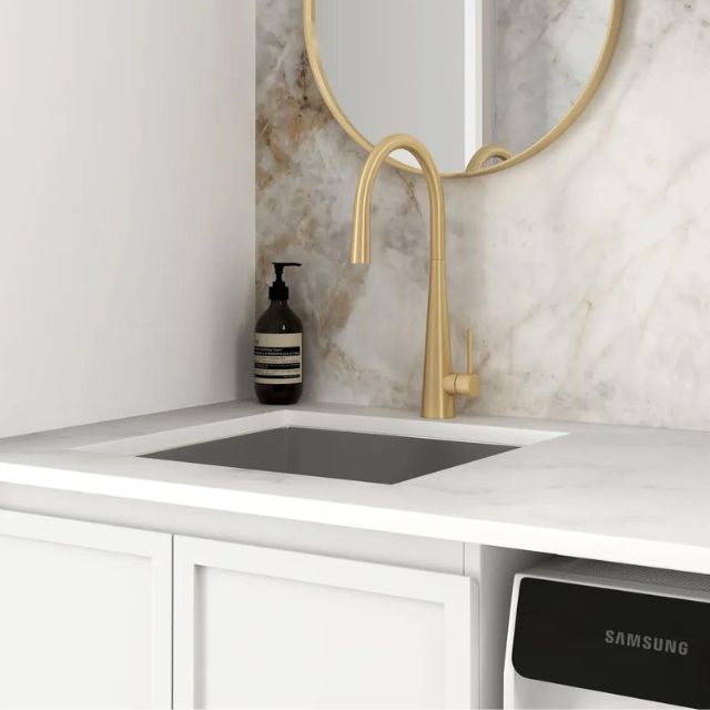 Details Otti Hampshire 1305mm Laundry Set A - White - The Blue Space