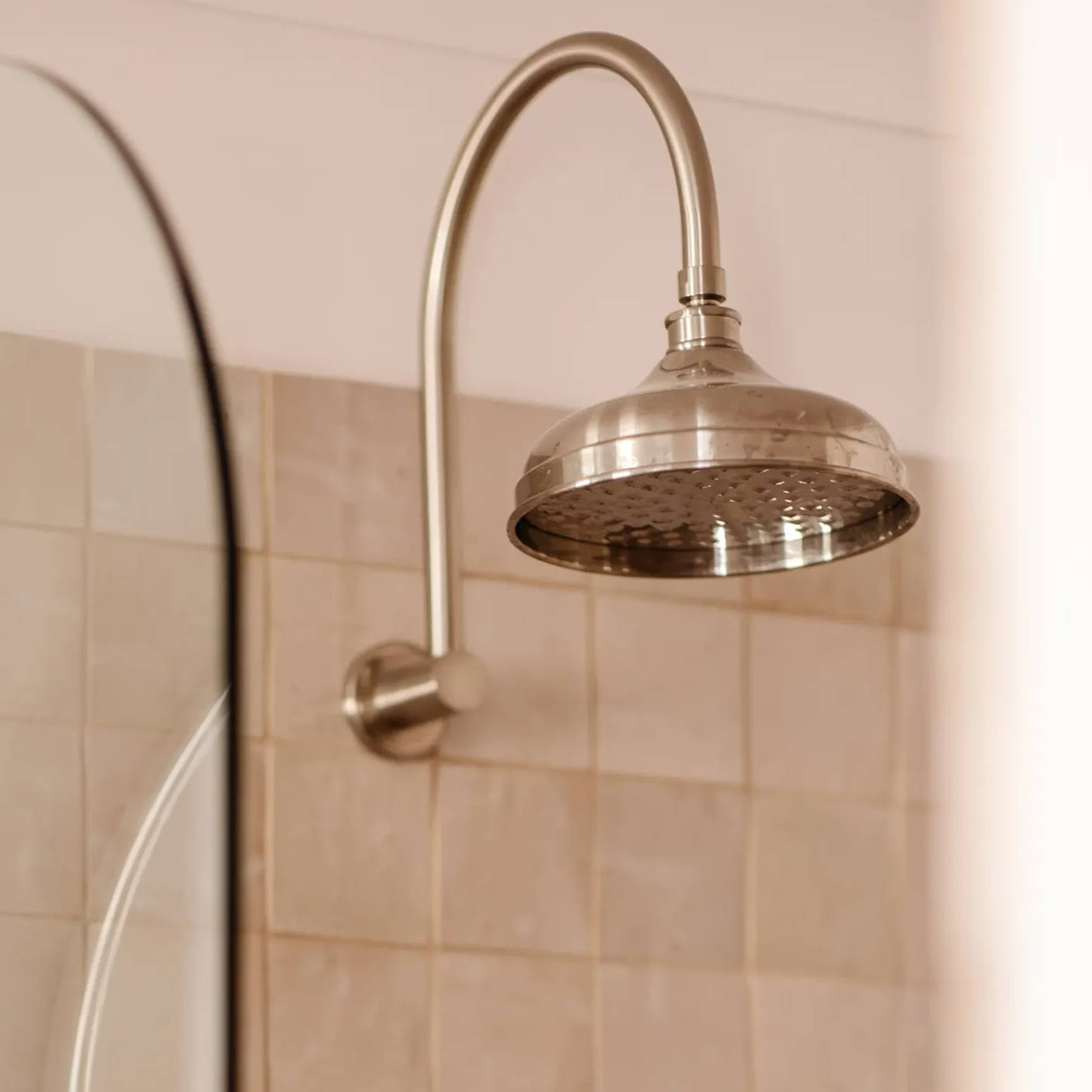 the-blue-space-type-wall-showers-