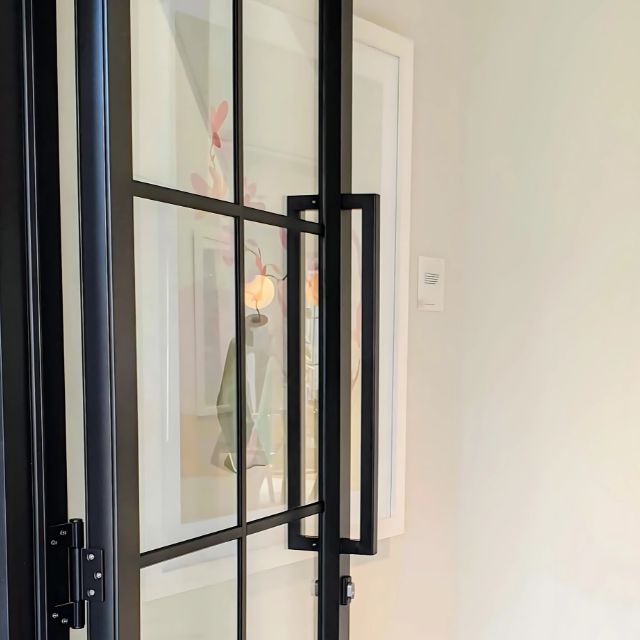 Zanda Toorak Pull Handles 625mm Matte Black