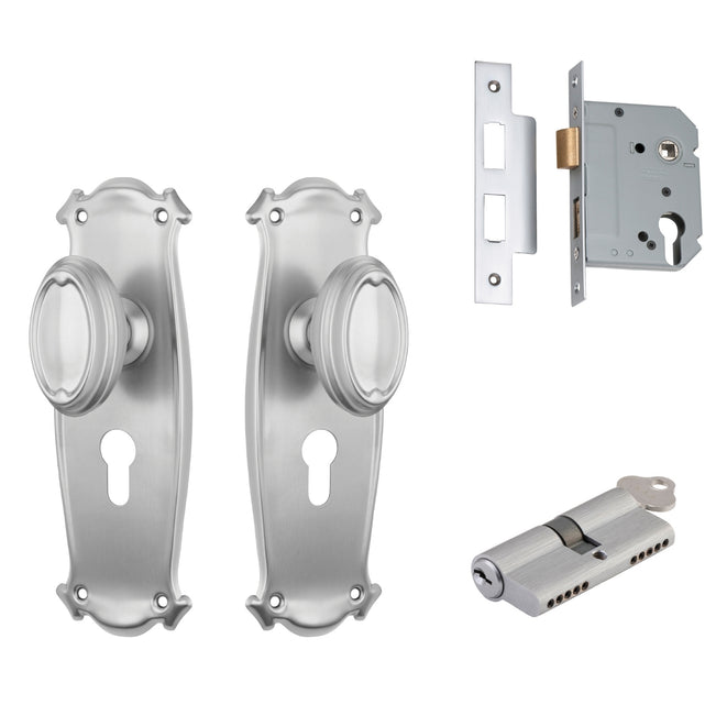 TradCo Bungalow Door Knob Long Backplate Entrance Set with High Security Lock Satin Chrome 0870KENTREURO57KK - The Blue Space
