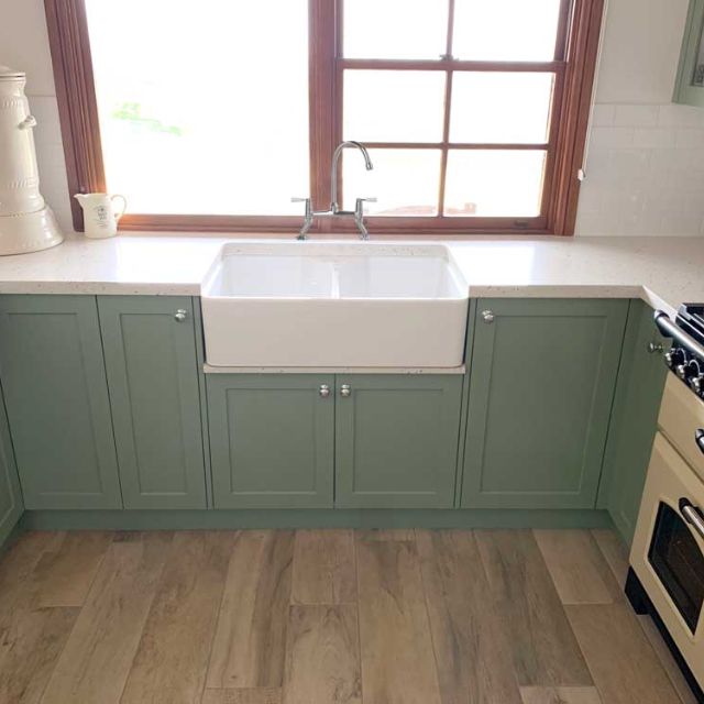 Lifestyle 1 Turner Hastings Chester Double Flat Front Fine Fireclay Butler Sink - No Taphole 7403-NTH - The Blue Space