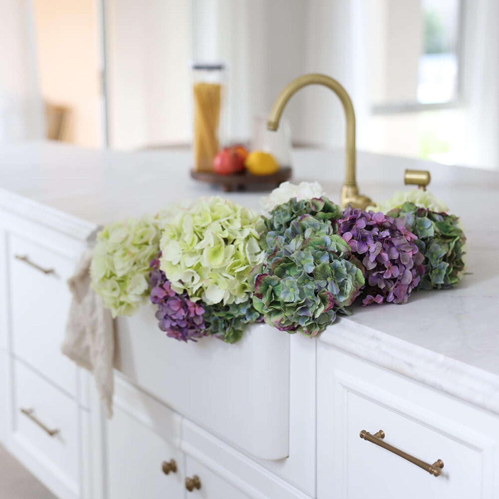 Lifestyle 2 Turner Hastings Novi 75 x 46 Fireclay Single Butler Sink, Universal Flat or Ribbed - Matte White NO75FS-MW - The Blue Space