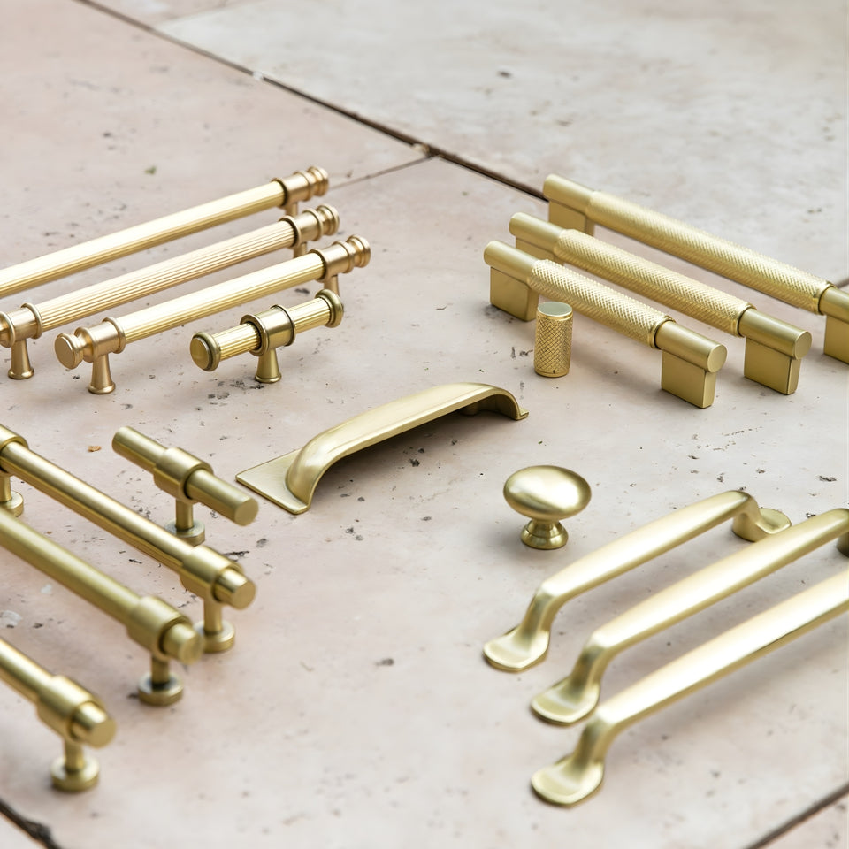 Turner Hastings Tutto 320mm Pull Handle Brushed Brass
