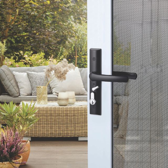 Yale Quattro Hinged Security Door Lock Black