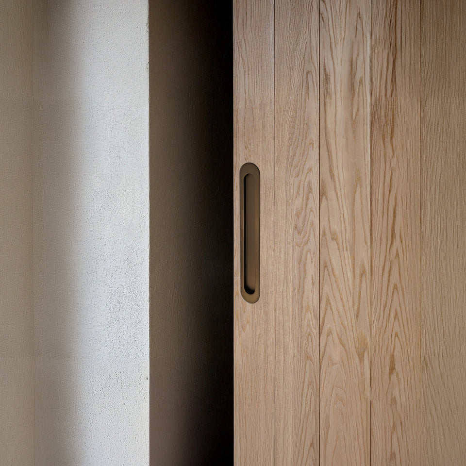 Zanda Duke Flush Pull 250 x 40mm Ember Bronze