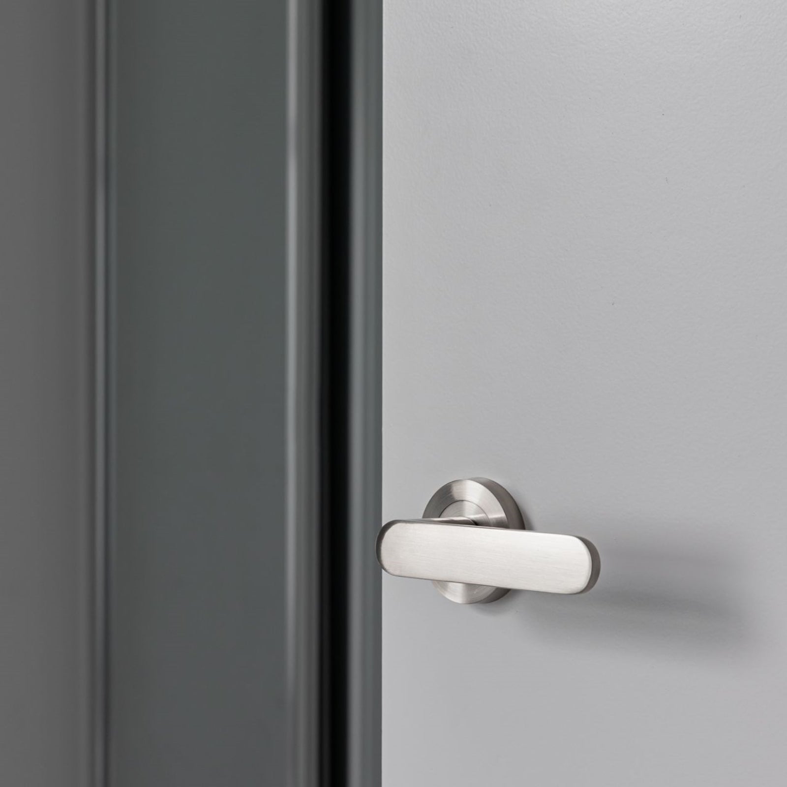 Lifestyle Zanda Duke Passage Door Handle Set Brushed Nickel 10091.BN - The Blue Space