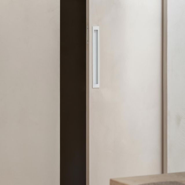 Zanda Verve Flush Pull 300 x 37mm White