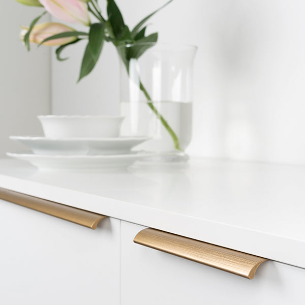 Momo Handles Ona Lip Pull Handle Brushed Brass Shop at The Blue Space