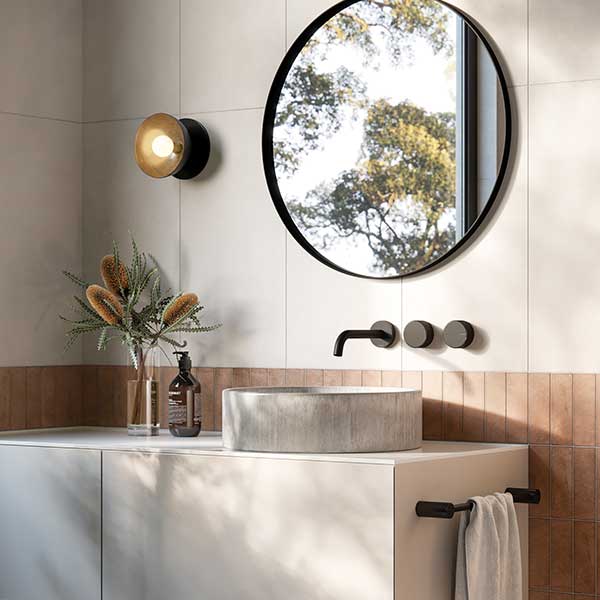 Phoenix Axia Wall Basin/Bath Curved Outlet Hostess Set 180mm Matte Black