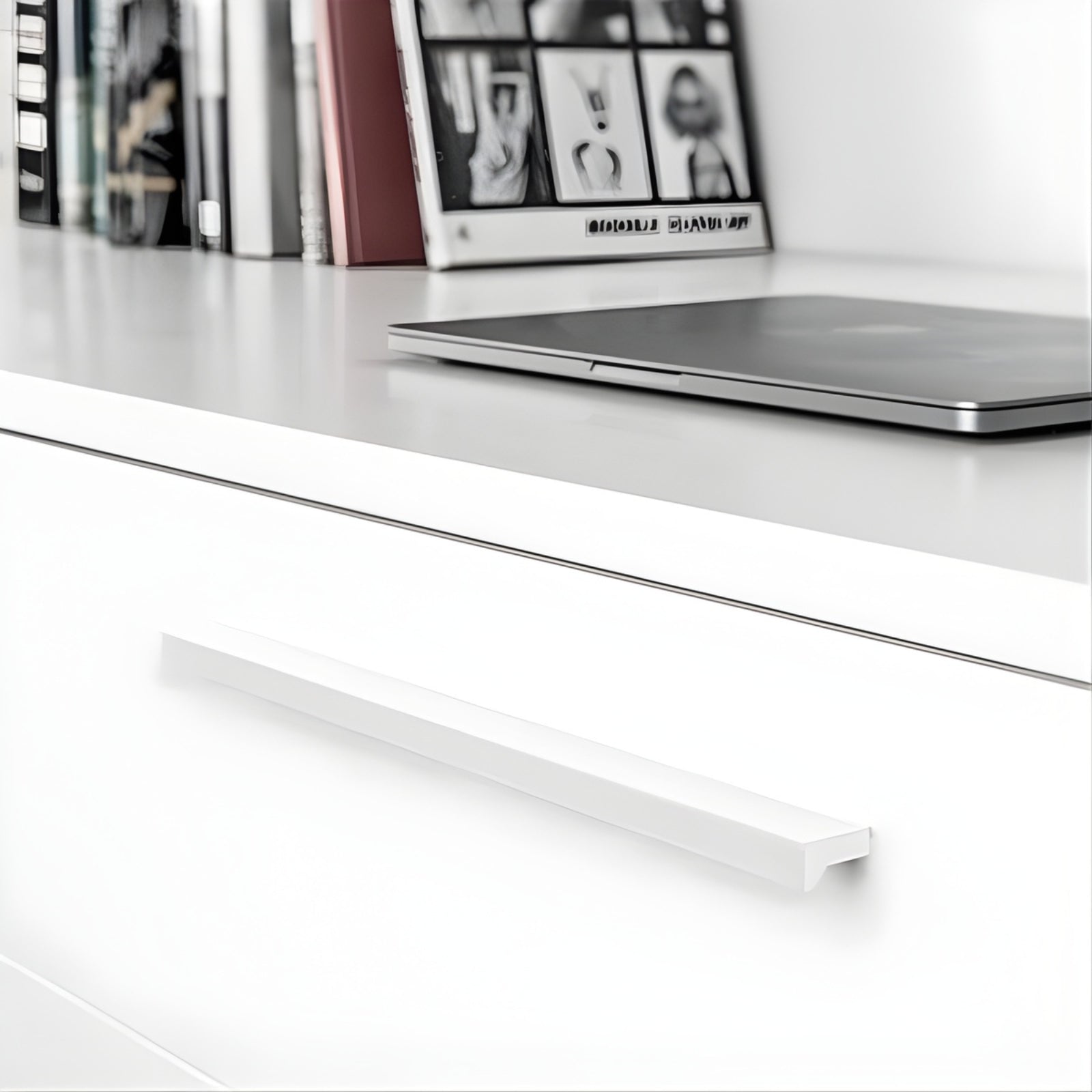 Lifestyle Momo Angle Pull Handle Matt White A0077.128.MWH - The Blue Space