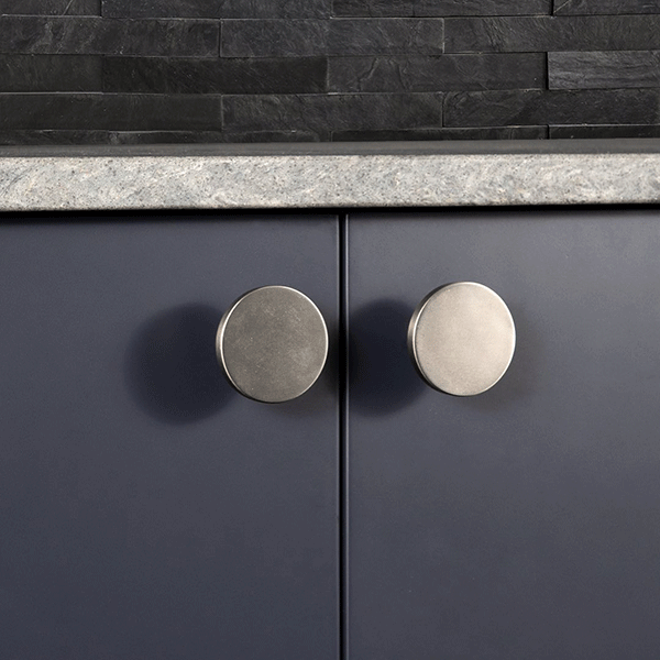 Momo Handles Como Knob 41mm Brushed Nickel