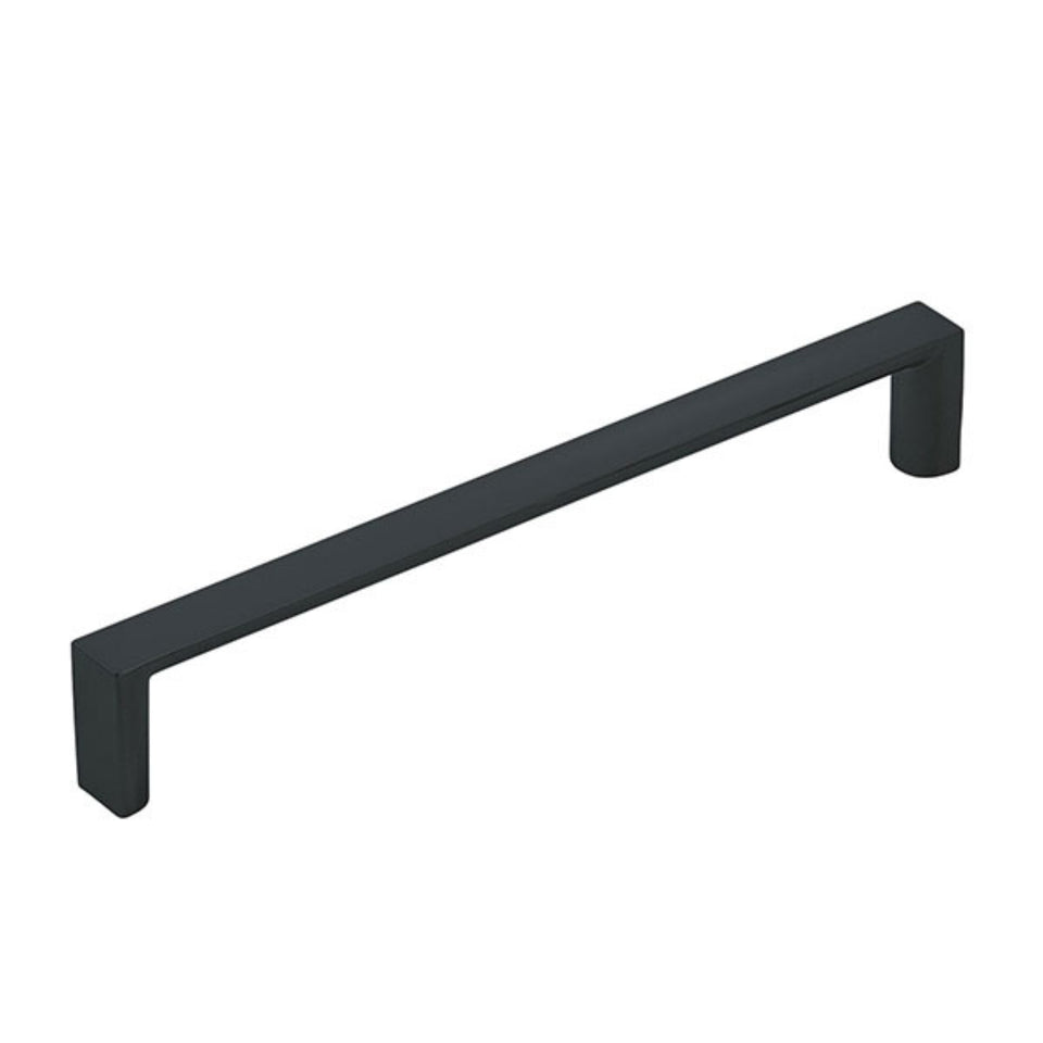 Momo Handles Dallas D Handle Matte Black