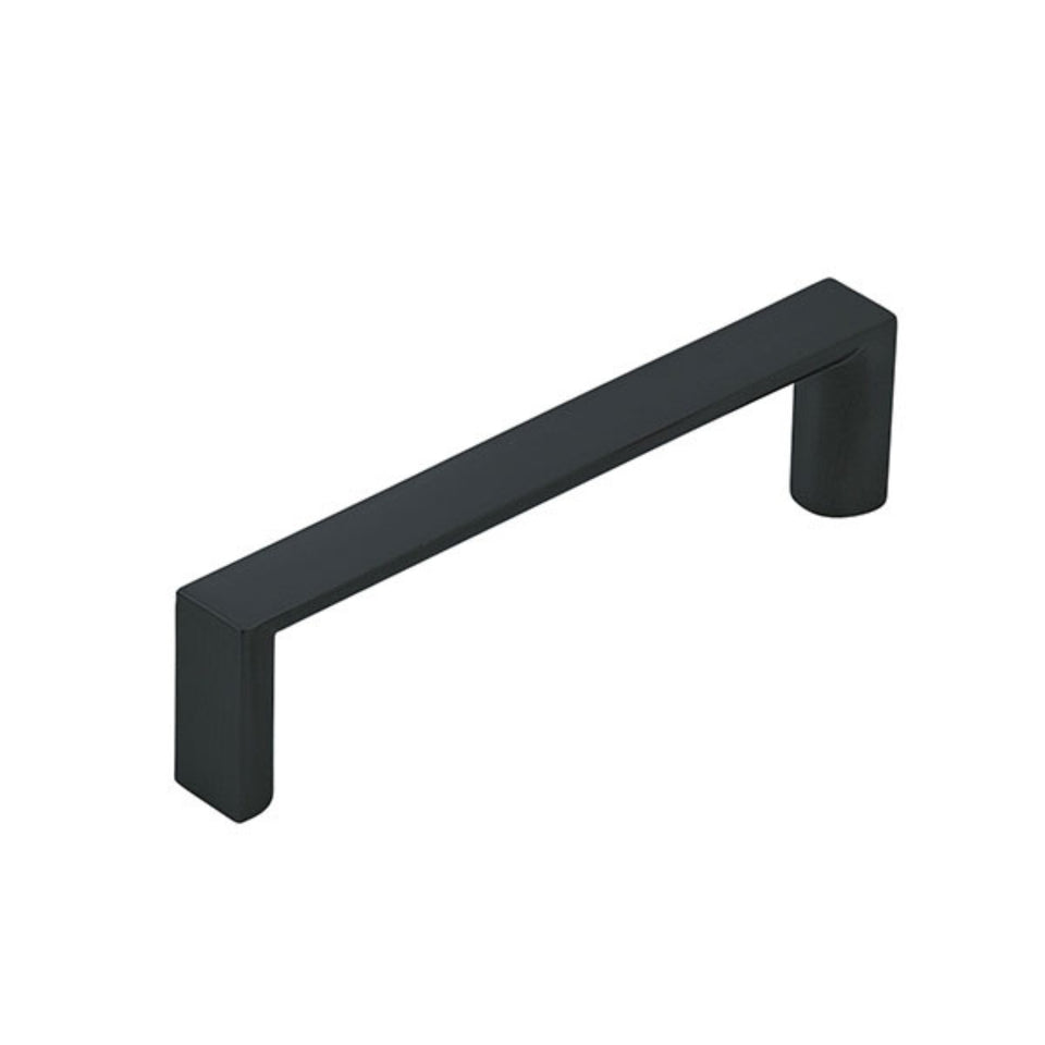 Momo Handles Dallas D Handle Matte Black