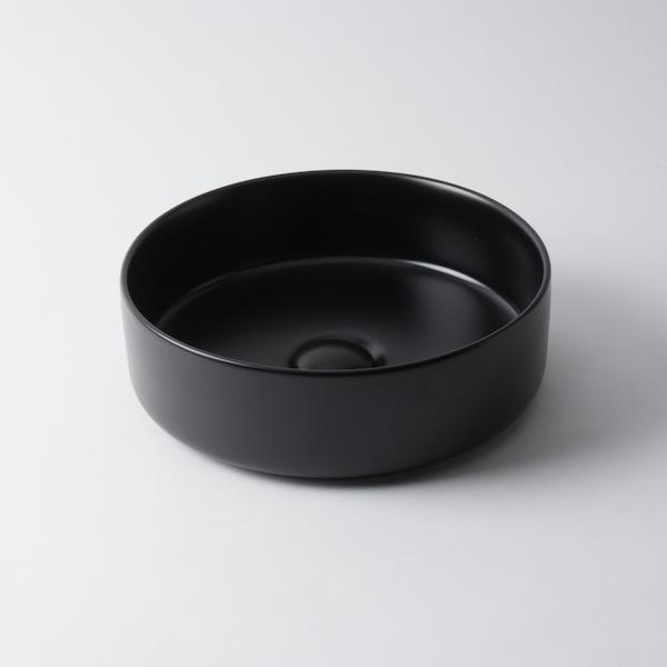 Eight Quarters Amaroo Circle Matte Black Basin - The Blue Space