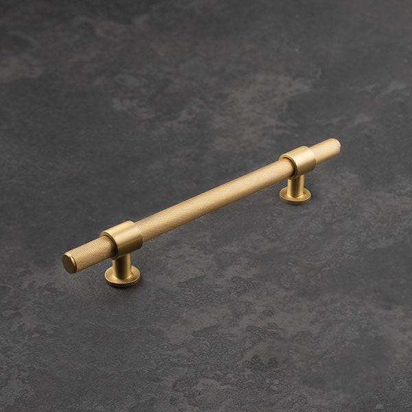 Momo Handles Belgravia Bar Pull 160mm Brushed Satin Brass - The Blue Space