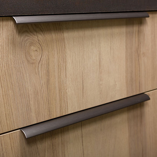 The Ultimate Guide to Handles Placement & Sizing — The Blue Space