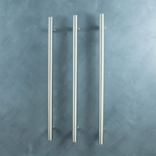 Radiant Vertical Round Single Bar Heated - Brushed Satin