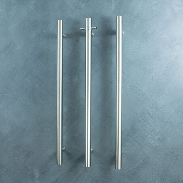 Radiant Vertical Round Single Bar Heated - Brushed Satin